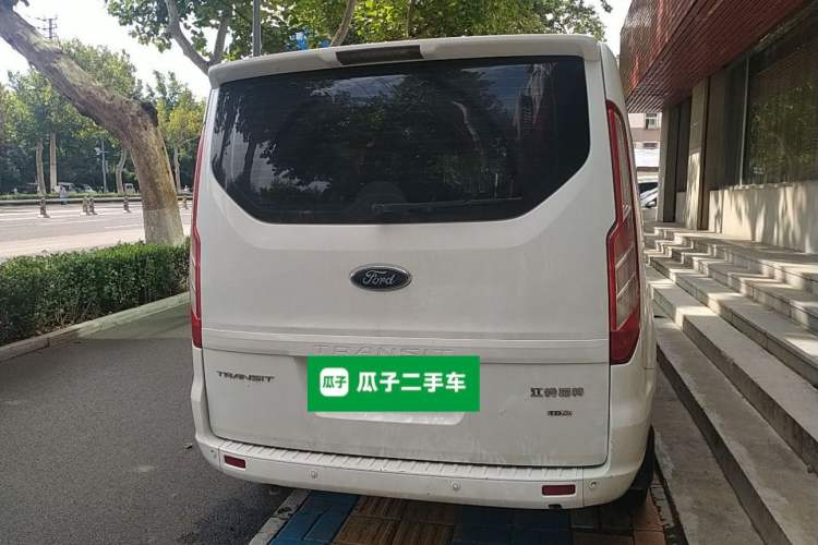 Used Ford Transit 2019 2.0T Diesel Commercial & Travel Short Wheelbase Low-Roof 7-Seater China VI Standard Rear