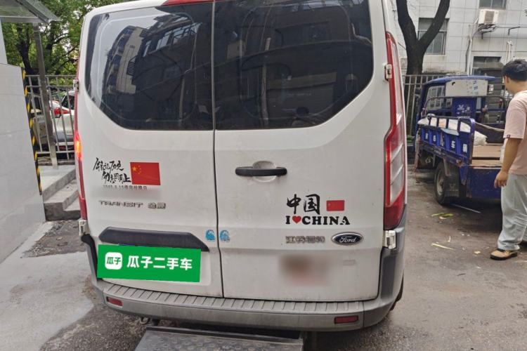 Used Ford Transit 2019 2.0T Diesel Multi-Purpose Commercial Vehicle Short Wheelbase Low Roof 6-Seater China VI Standard Rear