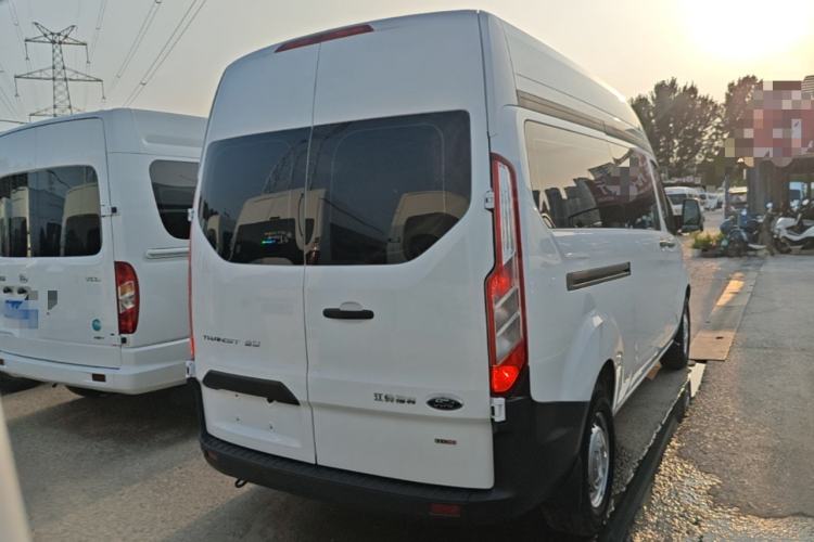Used Ford Transit 2019 2.0T Diesel Multi-Purpose Commercial Vehicle Mid-Drive Mid-Roof 6-Seater China VI Standard Rear