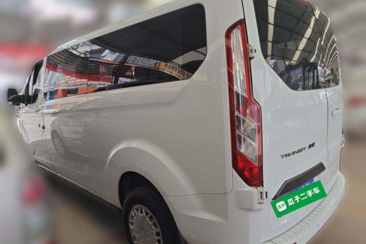 Used Ford Transit 2019 2.0T Gasoline Automatic Business & Travel Version Mid-Drive Mid-Roof 9-Seater China VI Standard Rear Left 45 Deg