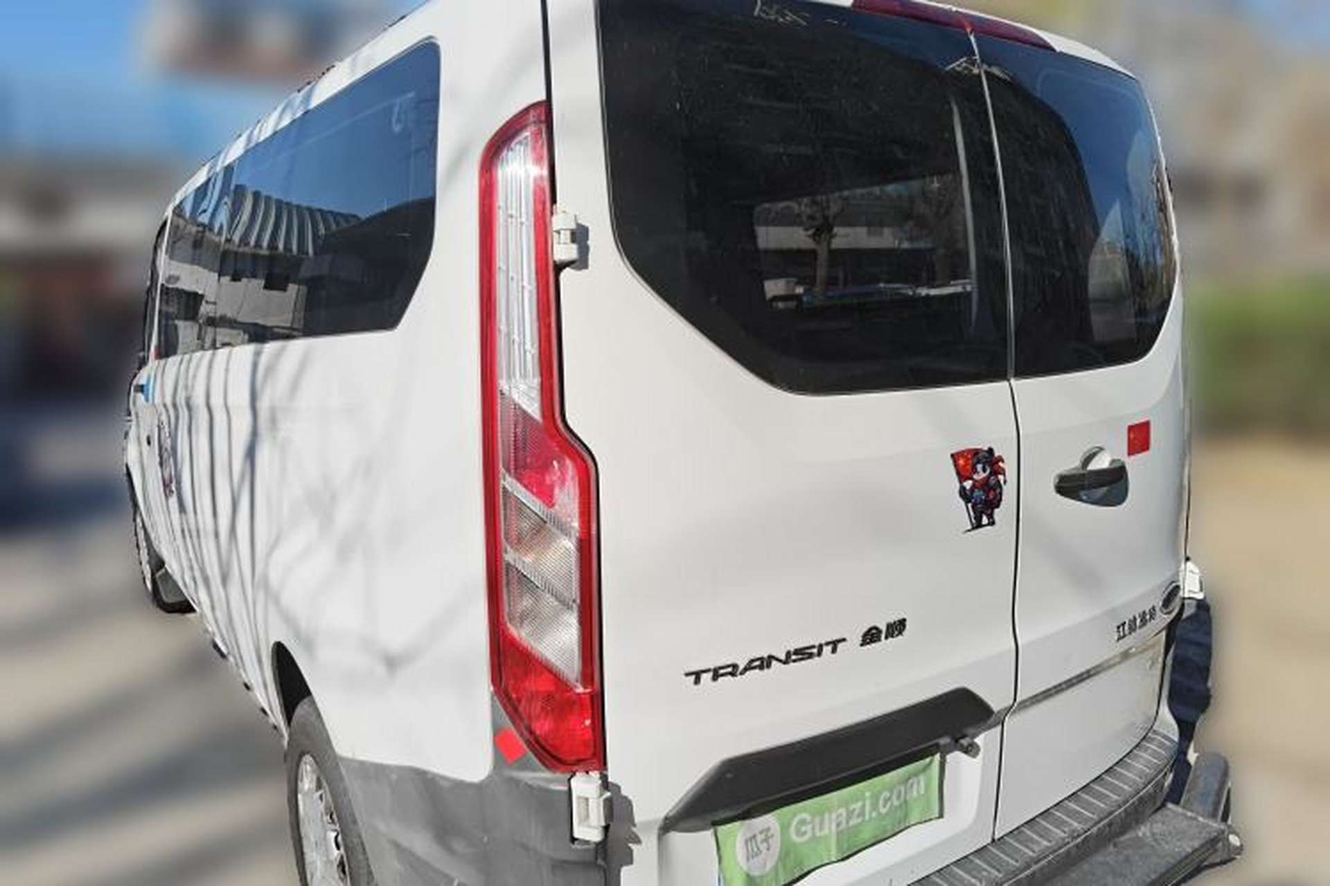 Used Ford Transit 2019 2.0T Gasoline Multi-Purpose Commercial Vehicle Mid-Drive Mid-Roof 6-Seater China VI Standard Rear Left 45 Deg