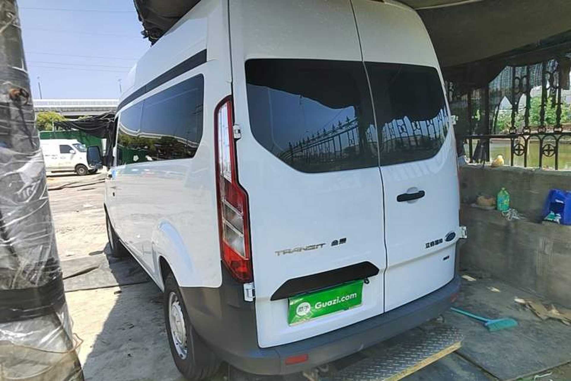 Used Ford Transit 2019 2.0T Diesel Multi-Purpose Commercial Vehicle Mid-Drive Mid-Roof 6-Seater China VI Standard Rear Left 45 Deg