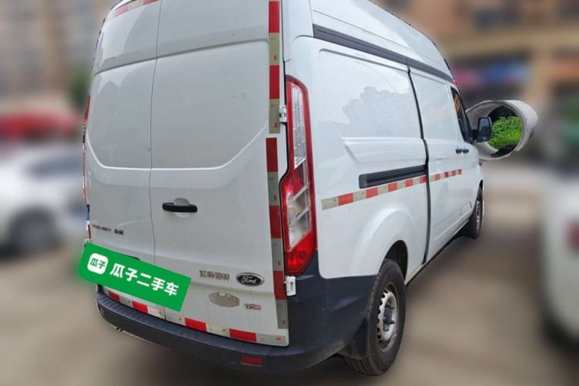 Used Ford Transit 2019 2.0T Diesel Van Mid-Chassis Mid-Roof 3-Seater China VI Standard Rear Right 45 Deg