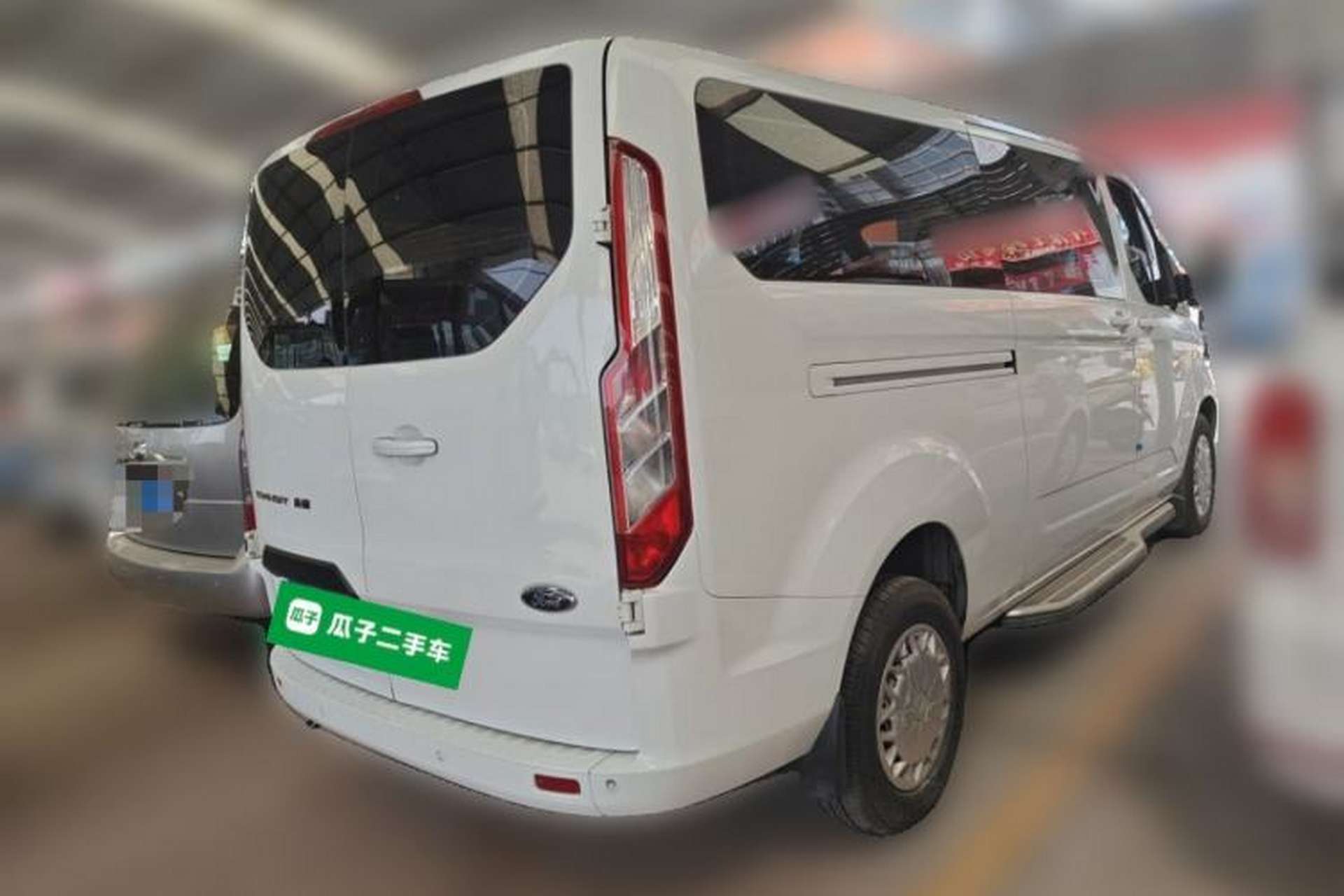 Used Ford Transit 2019 2.0T Gasoline Automatic Business & Travel Version Mid-Drive Mid-Roof 9-Seater China VI Standard Rear Right 45 Deg