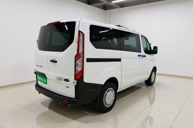 Used Ford Transit 2019 2.0T Gasoline Multi-Purpose Commercial Vehicle Short Wheelbase Low Roof 6-Seater China VI Standard Rear Right 45 Deg