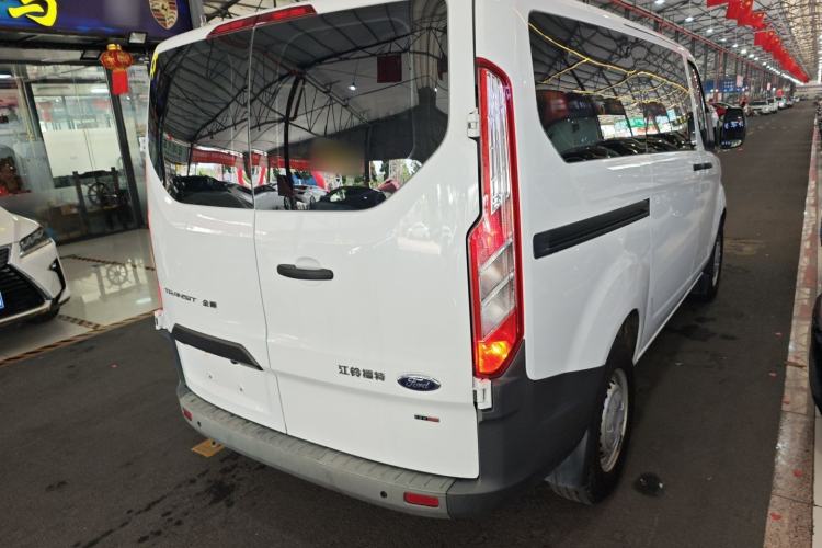 Used Ford Transit 2019 2.0T Diesel Multi-Purpose Commercial Vehicle Short Wheelbase Low Roof 6-Seater China VI Standard Rear Right 45 Deg