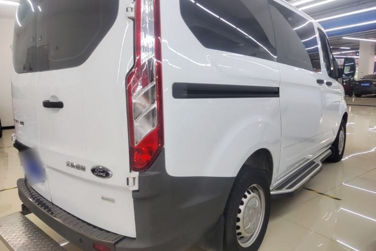 Used Ford Transit 2019 2.0T Gasoline Automatic Multi-Function Commercial Vehicle Short Wheelbase Low Roof 6-Seater China VI Standard Rear Right 45 Deg