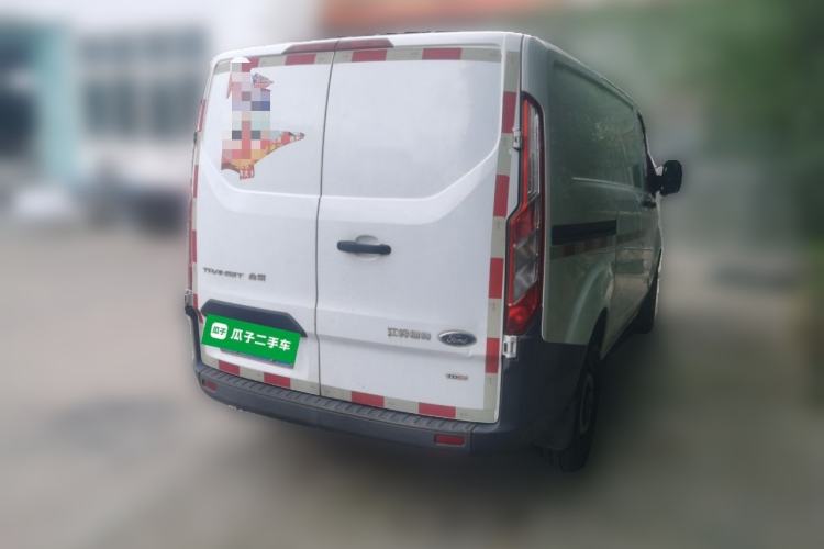 Used Ford Transit 2019 2.0T Diesel Van Short Wheelbase Low Roof 3-Seater China VI Standard Rear Right 45 Deg