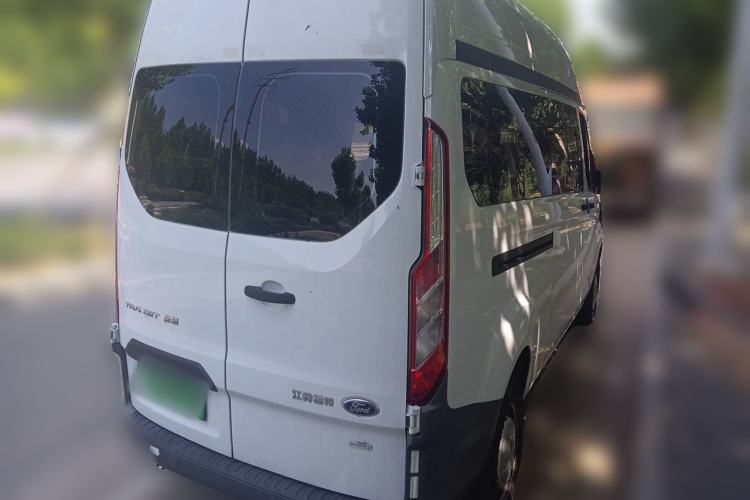 Used Ford Transit 2019 2.0T Gasoline Multi-Purpose Commercial Vehicle Mid-Drive Mid-Roof 6-Seater China VI Standard Rear Right 45 Deg