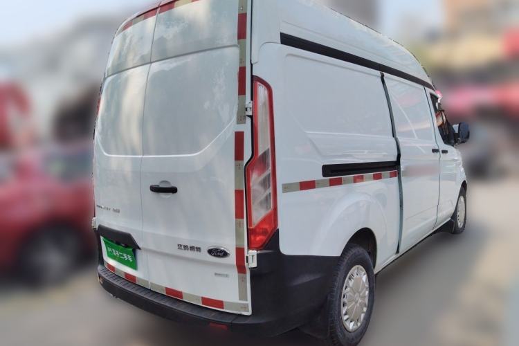 Used Ford Transit 2019 2.0T Gasoline Van Mid-axle Mid-roof 3-Seater China VI Standard Rear Right 45 Deg