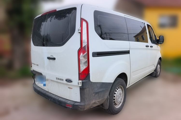 Used Ford Transit 2019 2.0T Diesel Multi-Purpose Commercial Vehicle Short Wheelbase Low Roof 6-Seater China VI Standard Rear Right 45 Deg