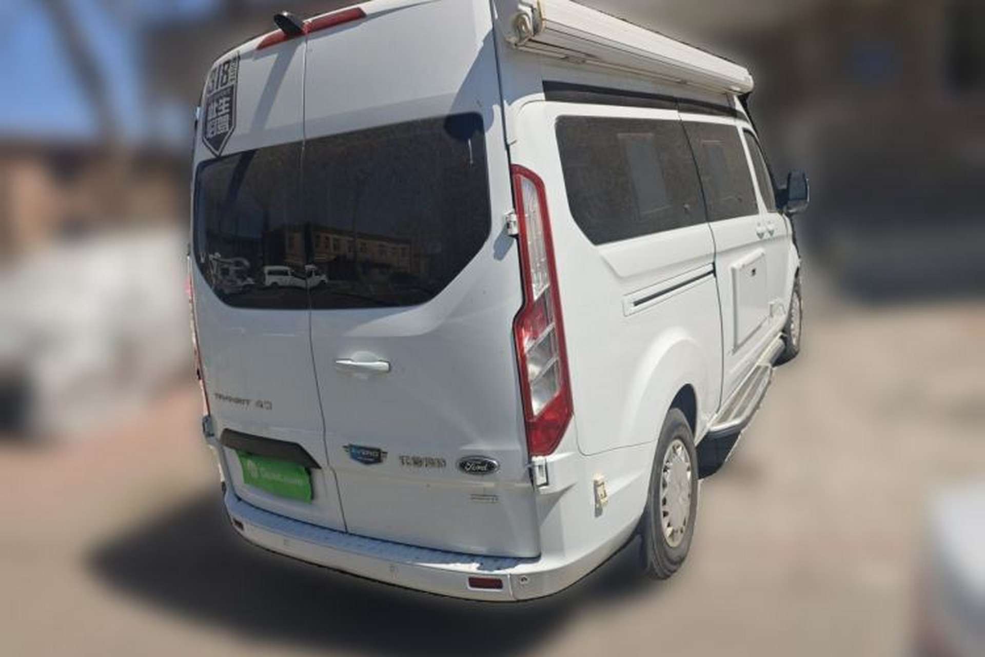 Used Ford Transit 2019 2.0T Diesel Business & Travel Mid-Drive Mid-Roof 8-Seater China VI Standard Rear Right 45 Deg