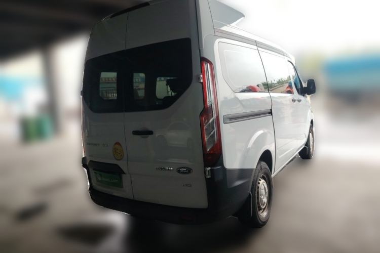 Used Ford Transit 2019 2.0T Diesel Multi-Purpose Commercial Vehicle Short Wheelbase Mid-Roof Design 6-Seater China VI Standard Rear Right 45 Deg