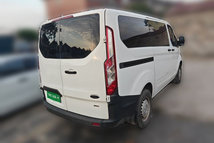 Used Ford Transit 2019 2.0T Diesel Multi-Purpose Commercial Vehicle Short Wheelbase Low Roof 6-Seater China VI Standard Rear Right 45 Deg