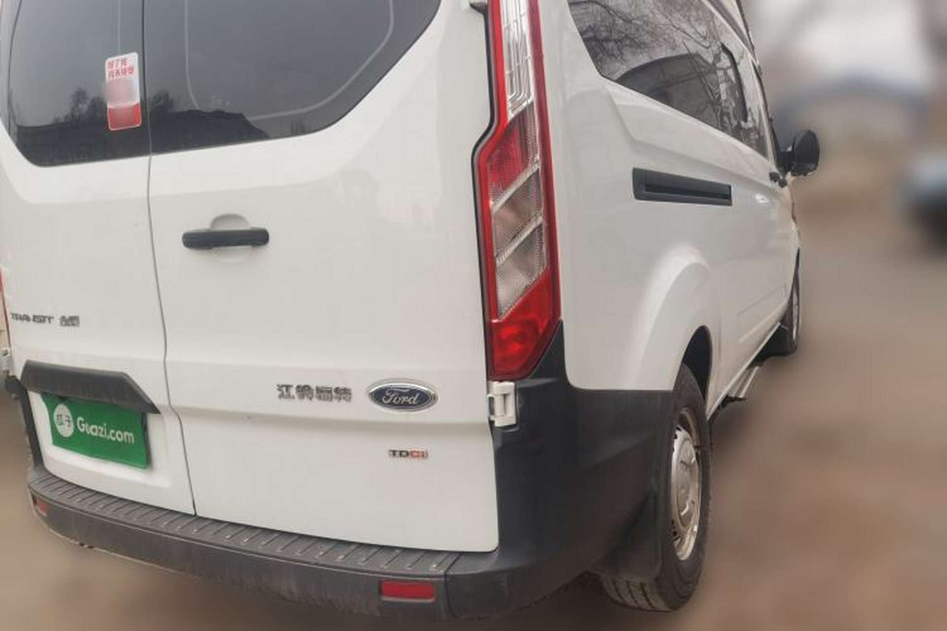 Used Ford Transit 2019 2.0T Diesel Multi-Purpose Commercial Vehicle Mid-Drive Mid-Roof 6-Seater China VI Standard Rear Right 45 Deg