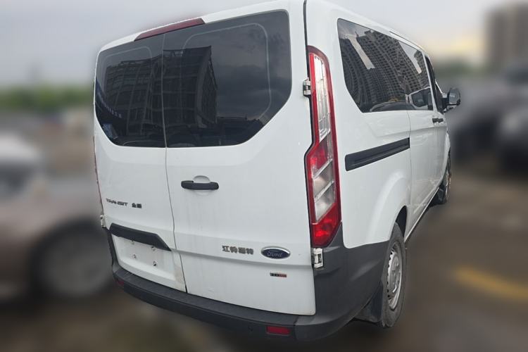Used Ford Transit 2019 2.0T Diesel Multi-Purpose Commercial Vehicle Short Wheelbase Low Roof 6-Seater China VI Standard Rear Right 45 Deg