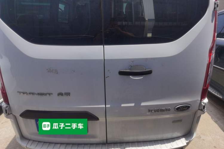 Used Ford Transit 2019 2.0T Gasoline Automatic Multi-Function Commercial Vehicle Mid-Roof 6-Seater China VI Standard Rear