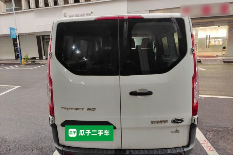 Used Ford Transit 2019 2.0T Gasoline Automatic Multi-Function Commercial Vehicle Short Wheelbase Low Roof 6-Seater China VI Standard Rear