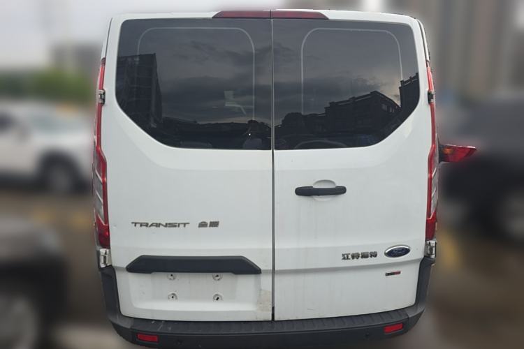 Used Ford Transit 2019 2.0T Diesel Multi-Purpose Commercial Vehicle Short Wheelbase Low Roof 6-Seater China VI Standard Rear