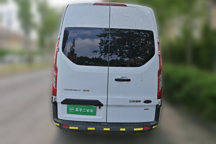 Used Ford Transit 2019 2.0T Diesel Multi-Purpose Commercial Vehicle Short Wheelbase Mid-Roof Design 6-Seater China VI Standard Rear