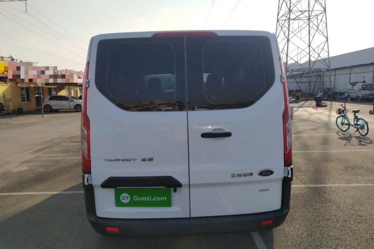 Used Ford Transit 2019 2.0T Gasoline Automatic Multi-Function Commercial Vehicle Short Wheelbase Low Roof 6-Seater China VI Standard Rear
