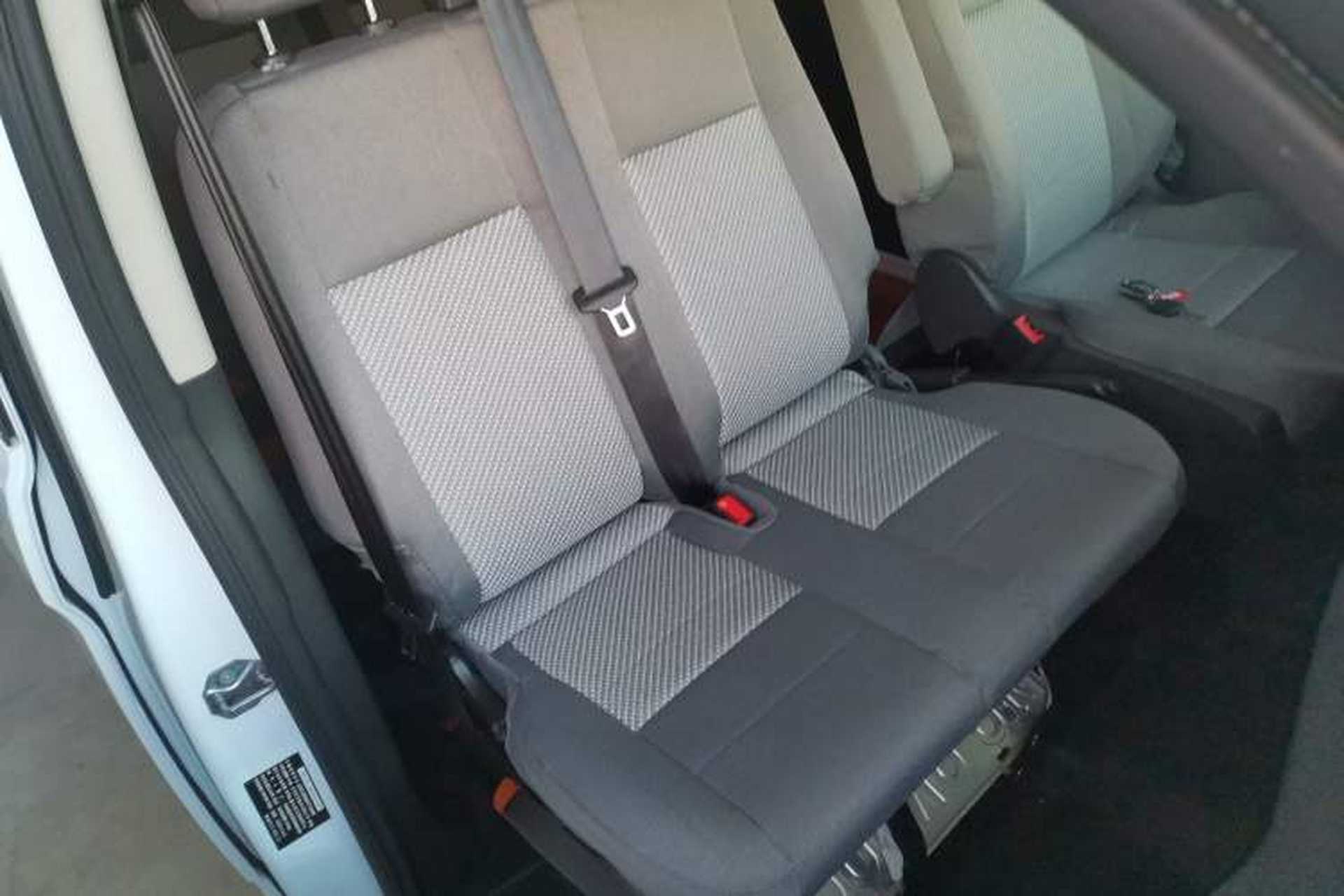 Used Ford Transit 2019 2.0T Diesel Multi-Purpose Commercial Vehicle Short Wheelbase Low Roof 6-Seater China VI Standard Right Front Seat