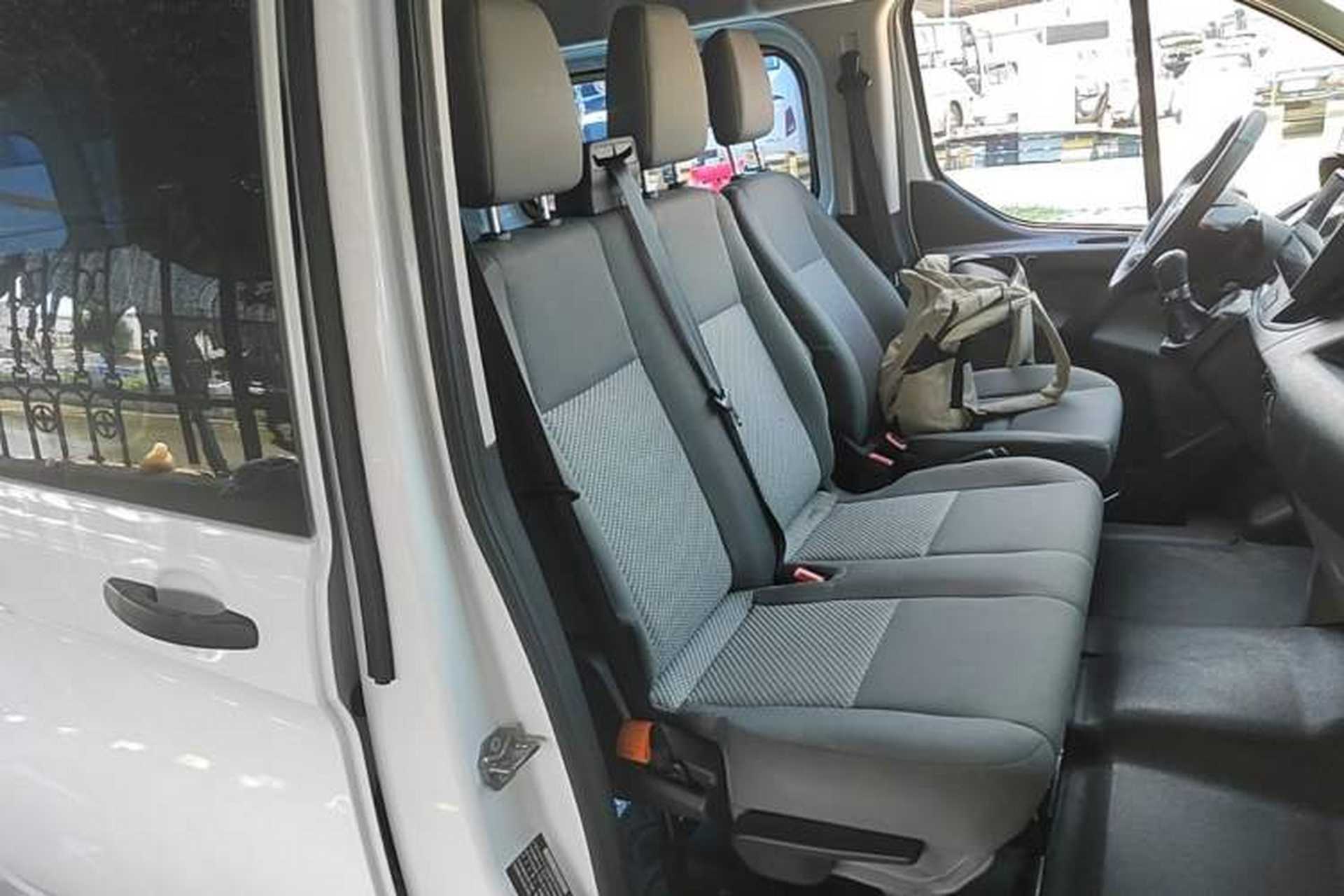 Used Ford Transit 2019 2.0T Diesel Multi-Purpose Commercial Vehicle Mid-Drive Mid-Roof 6-Seater China VI Standard Right Front Seat