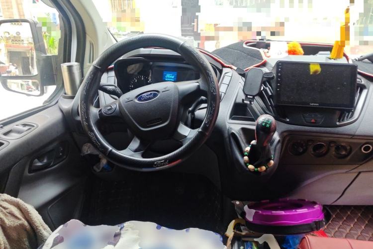 Used Ford Transit 2019 2.0T Diesel Multi-Purpose Commercial Vehicle Short Wheelbase Low Roof 6-Seater China VI Standard Steering Wheel