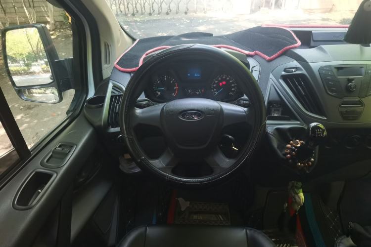 Used Ford Transit 2019 2.0T Diesel Multi-Purpose Commercial Vehicle Mid-Drive Mid-Roof 6-Seater China VI Standard Steering Wheel