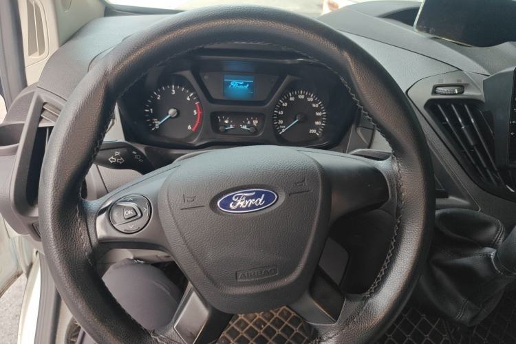 Used Ford Transit 2019 2.0T Diesel Multi-Purpose Commercial Vehicle Mid-Drive Mid-Roof 6-Seater China VI Standard Steering Wheel