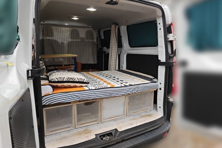 Used Ford Transit 2019 2.0T Diesel Multi-Purpose Commercial Vehicle Short Wheelbase Low Roof 6-Seater China VI Standard Trunk