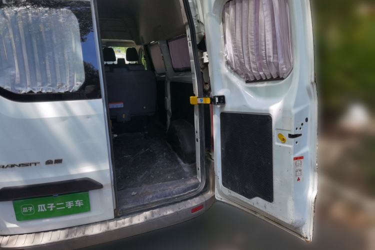 Used Ford Transit 2019 2.0T Diesel Multi-Purpose Commercial Vehicle Mid-Drive Mid-Roof 6-Seater China VI Standard Trunk