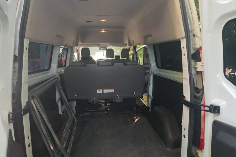Used Ford Transit 2019 2.0T Gasoline Automatic Multi-Function Commercial Vehicle Mid-Roof 6-Seater China VI Standard Trunk
