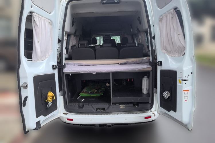 Used Ford Transit 2019 2.0T Gasoline Automatic Business & Travel Version Mid-Drive Mid-Roof 8-Seater China VI Standard Trunk