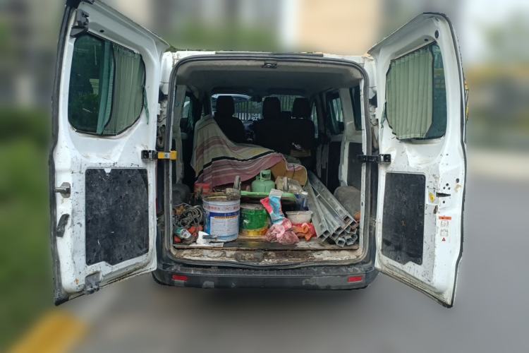 Used Ford Transit 2019 2.0T Diesel Multi-Purpose Commercial Vehicle Short Wheelbase Low Roof 6-Seater China VI Standard Trunk