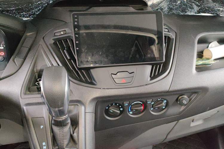 Used Ford Transit  Audio And AC Panel