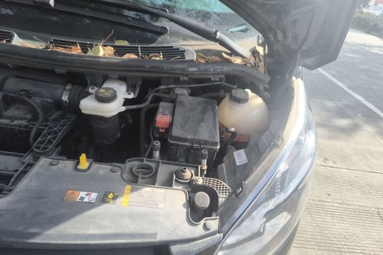 Used Ford Transit  Engine Bay Left