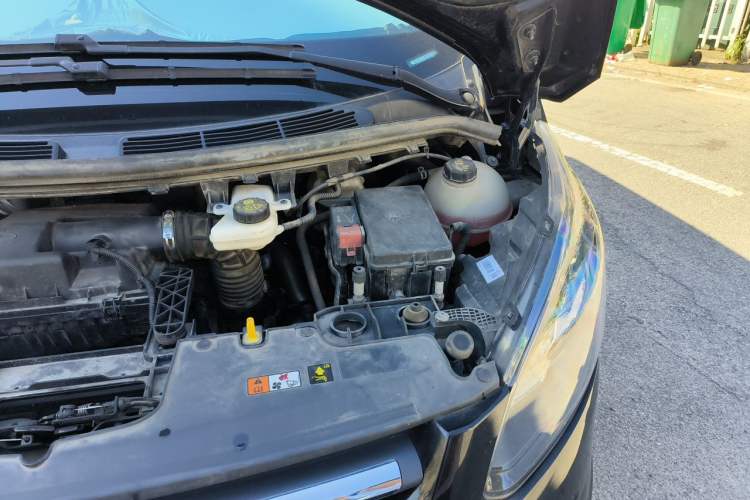 Used Ford Transit  Engine Bay Left