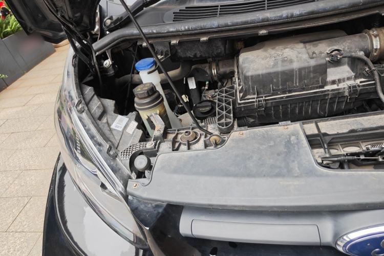 Used Ford Transit  Engine Bay Right