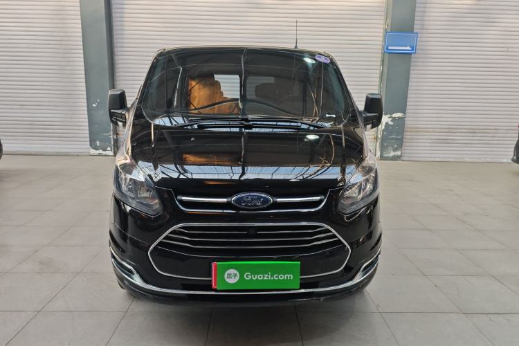 Used Ford Transit 2020 2.0T Diesel Multi-Function Commercial Vehicle Mid-Chassis Low-Roof Design with Dual Rear Doors Emission Standard China V Exterior 1