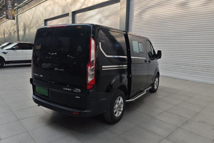 Used Ford Transit 2020 2.0T Diesel Multi-Function Commercial Vehicle Mid-Chassis Low-Roof Design with Dual Rear Doors Emission Standard China V Exterior 6