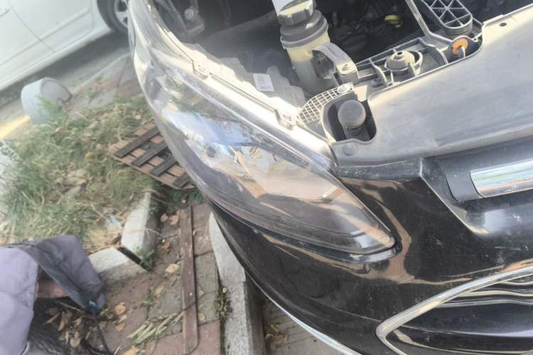 Used Ford Transit  Right Front Headlight