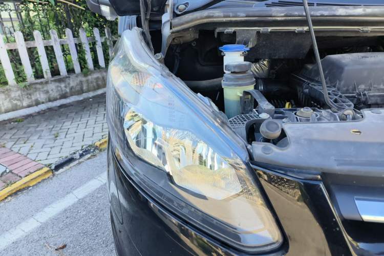 Used Ford Transit  Right Front Headlight