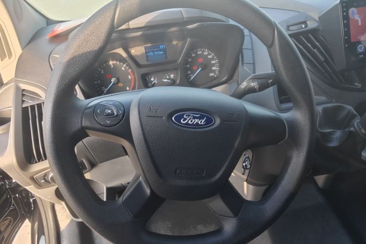 Used Ford Transit 2020 2.0T Diesel Multi-Function Commercial Vehicle Mid-Chassis Low-Roof Design with Dual Rear Doors Meeting China VI Emission Standards Steering Wheel