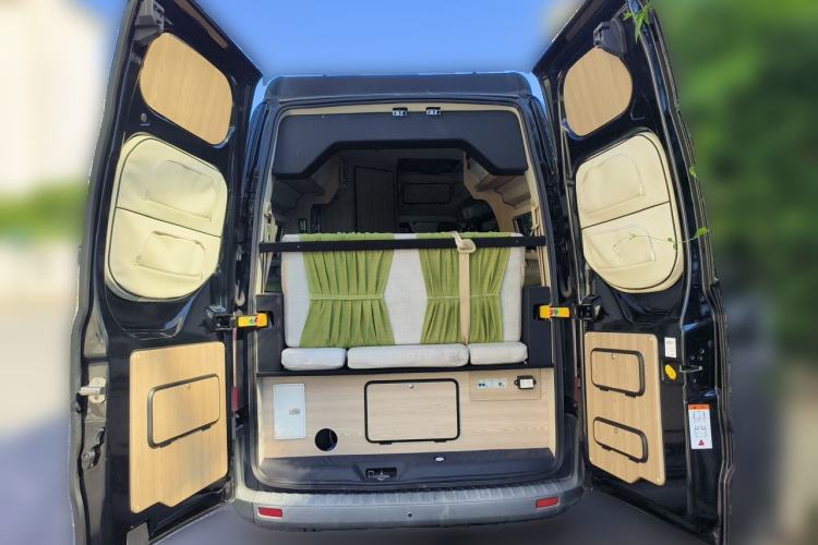 Used Ford Transit  Trunk