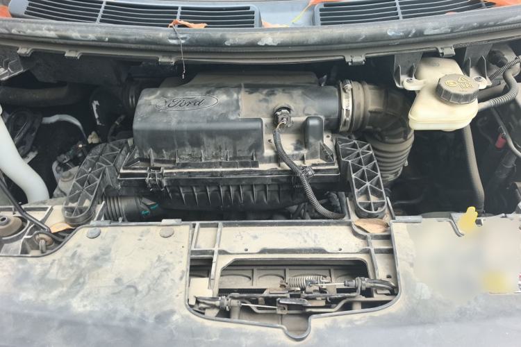Used Ford Transit  Engine Bay