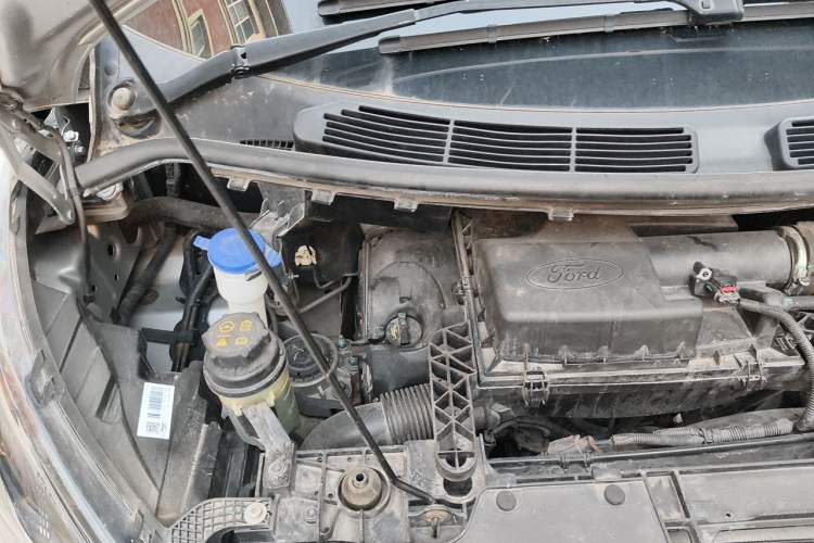 Used Ford Transit  Engine Bay Right