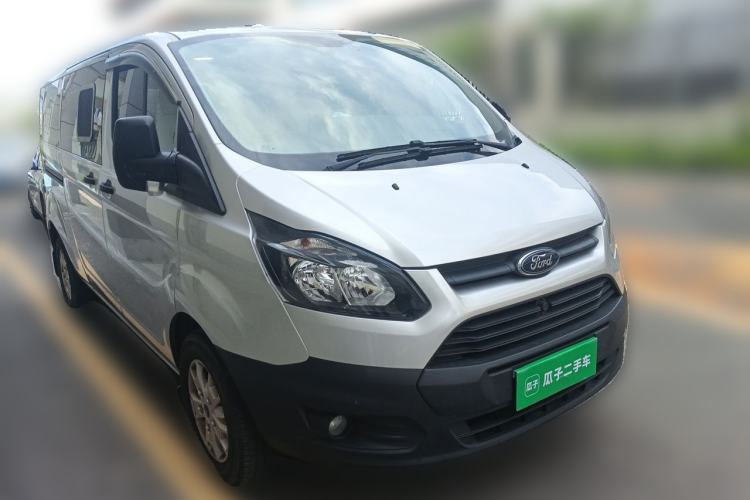 Used Ford Transit 2020 2.0T Gasoline Automatic Multi-Function Commercial Vehicle Mid-axle Low-roof Design with Dual Rear Doors Meeting China VI Emission Standards Exterior 2