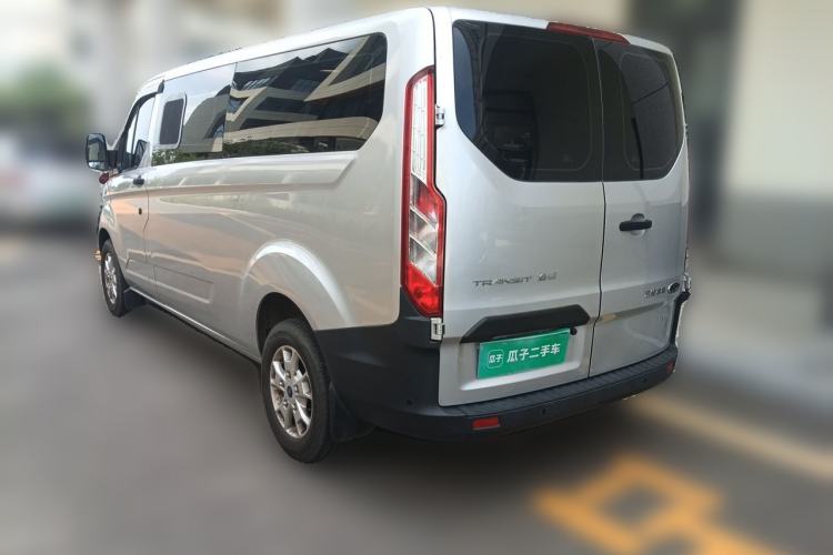 Used Ford Transit 2020 2.0T Gasoline Automatic Multi-Function Commercial Vehicle Mid-axle Low-roof Design with Dual Rear Doors Meeting China VI Emission Standards Exterior 3