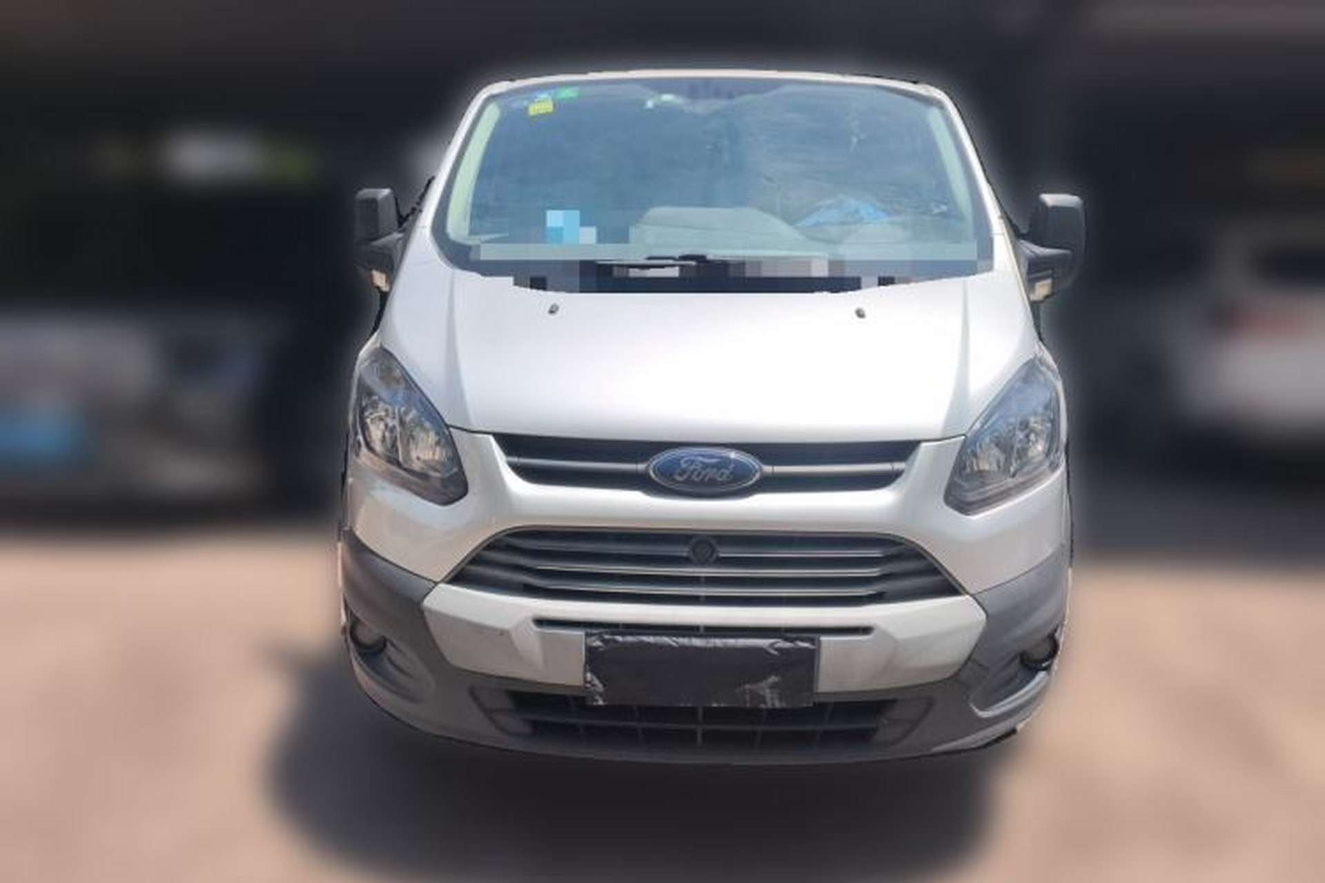 Used Ford Transit 2020 2.0T Diesel Multi-Function Commercial Vehicle Mid-Chassis Low-Roof Design with Dual Rear Doors Emission Standard China V Front